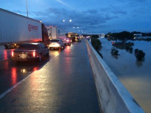 353304-flooding-in-san-marcos-68df1