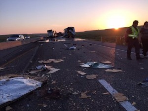 624195-fatal-semi-crash-e27ff