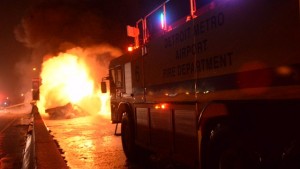 Tanker-fire-on-I75-and-Outer-Drive-scene-2-JPG