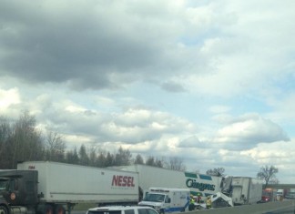 Accident sur la 401 ouest (Ontario) au KM 716