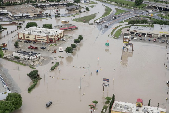 Inondations soudaines à la municipalité de San Marcos, TX