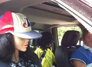 Insolite: Un chauffeur se fait arrêter sur le Gardiner Expressway avec des mannequins dans sa voiture