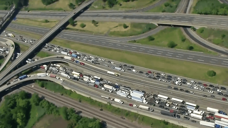 Linden, New Jersey: NJ Turnpike ouvert depuis hier soir 22H