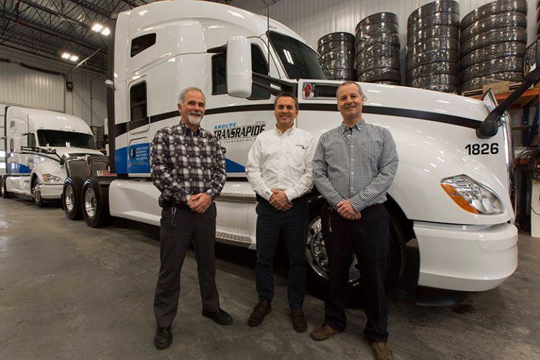 GROUPE TRANSRAPIDE FAIT L’ACQUISITION DE 15 NOUVEAUX CAMIONS KENWORTH EN 2017