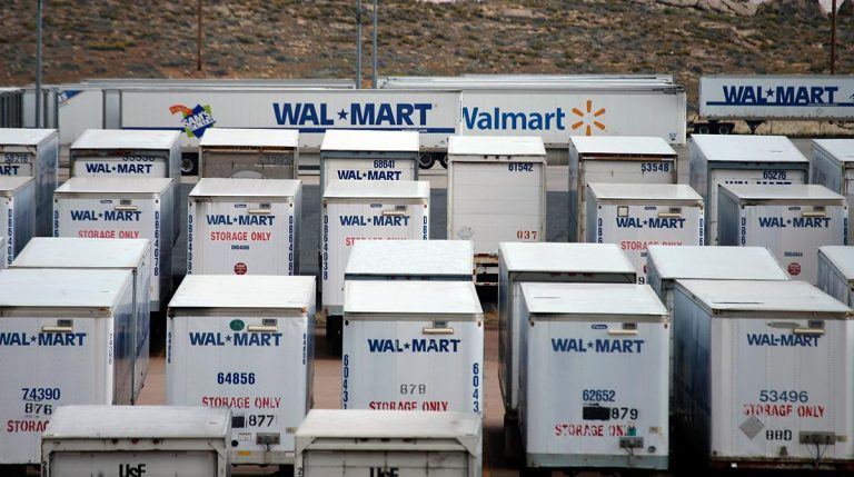 Wal-Mart va punir ses fournisseurs pour livraison trop tôt