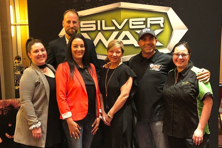 UNE PREMIÈRE AU CANADA: 400 000 pi2 d&rsquo;exposition pour le 49e Salon Auto Sport Miller Lite de Québec !