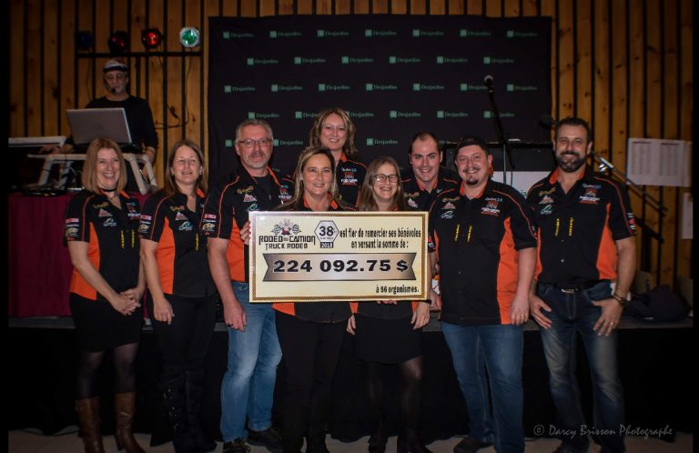 LE RODÉO DU CAMION REDONNE $224,092,75 À LA COMMUNAUTÉ