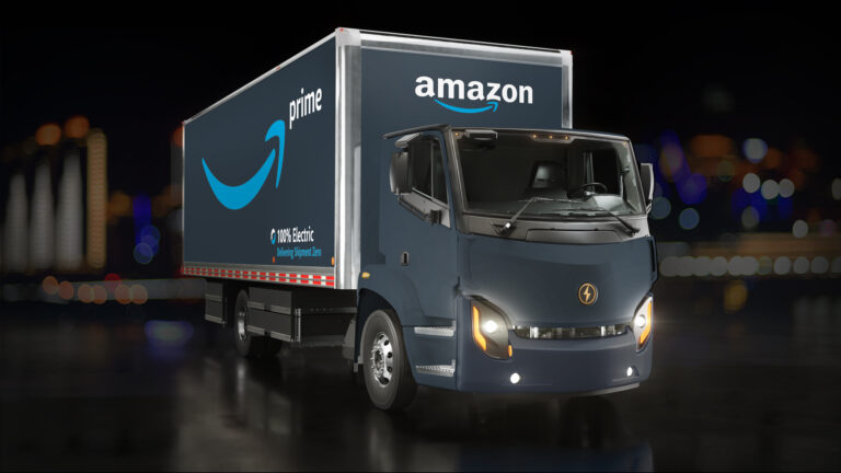 Lion Électrique livrera 10 camions 100% électriques à Amazon