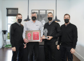 Kenworth Maska remporte les plus hauts honneurs
