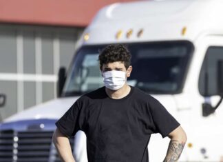 Les conditions de travail flexibles doivent demeurer selon un sondage