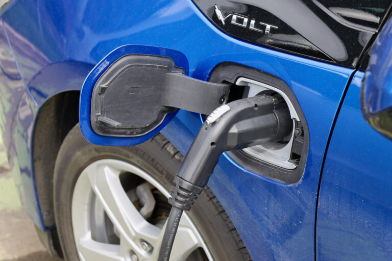 Davantage de véhicules à émission zéro proposent les conservateurs