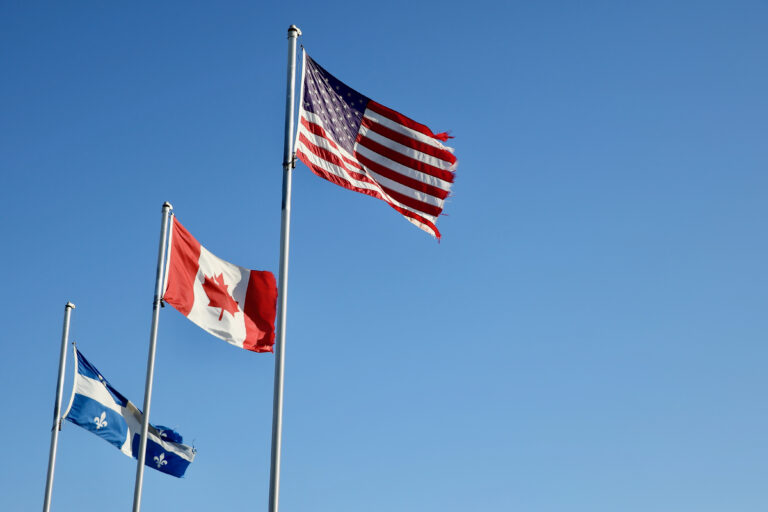 Exigences pour les camionneurs qui entreront au Canada : Déclaration officielle du gouvernement du Canada