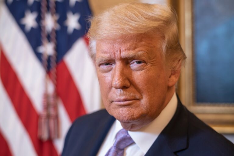 Donald Trump donne son appui au Convoi pour la liberté