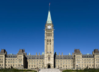 Ottawa : la Police ordonne aux manifestants de quitter