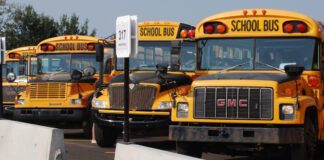 Autobus scolaire aux États-Unis : on allège le test pour devenir conducteur