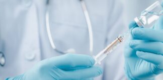 Après avoir offert 10 000$ à ses camionneurs pour se faire vacciner, Fuel Transport offrira une clinique de vaccination à leur entourage