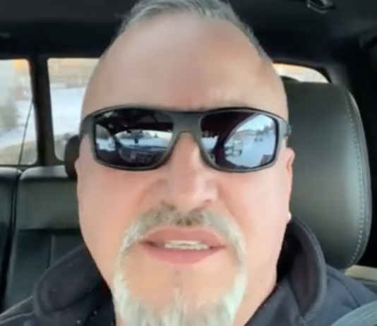 Bernard «Rambo» Gauthier est à préparer un convoi vers Québec