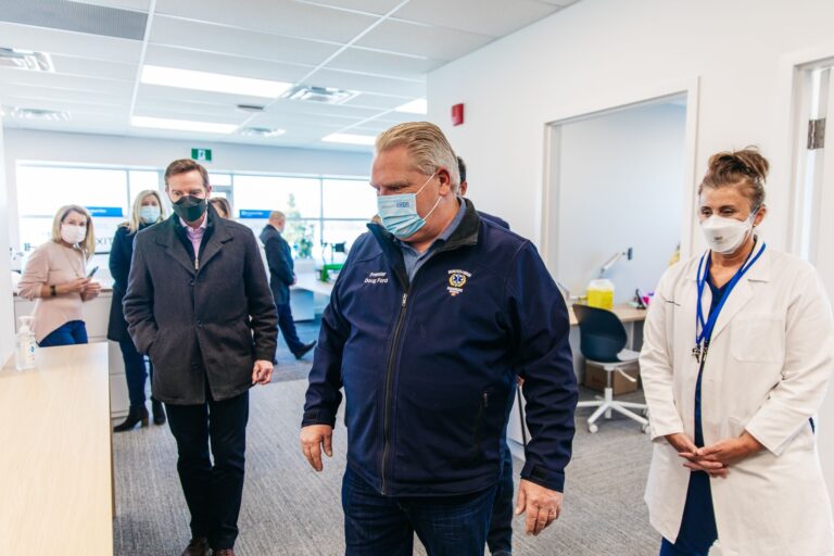 Fin du passeport vaccinal en Ontario