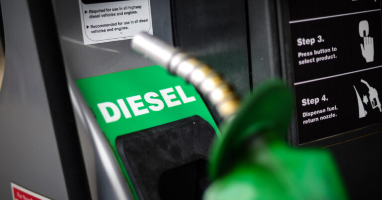 5,623 $ le gallon : nouveau record pour le diesel aux États-Unis