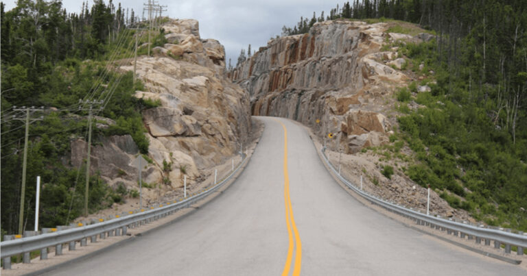 Investissements routiers : De bonnes nouvelles et une moins bonne pour l’Association des constructeurs de routes