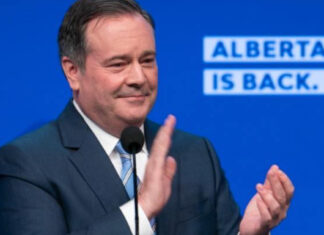 L’Alberta diminue sa taxe sur l’essence