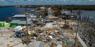 La Floride se prépare pour l’arrivée d’un ouragan tardif nommé Nicole