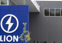 Lion Électrique face à des défis : pertes accrues et problèmes de fabrication Lion Électrique, en difficulté financière et confrontée à des commandes non livrées, voit la Bourse de New York retirer certains de ses bons de souscription en raison de leur faible valeur.