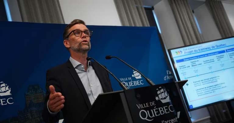 Bruno Marchand dit non à un référendum sur le projet de tramway à Québec