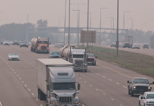 Économie et consommation sous tension : signe de récession pour le camionnage?