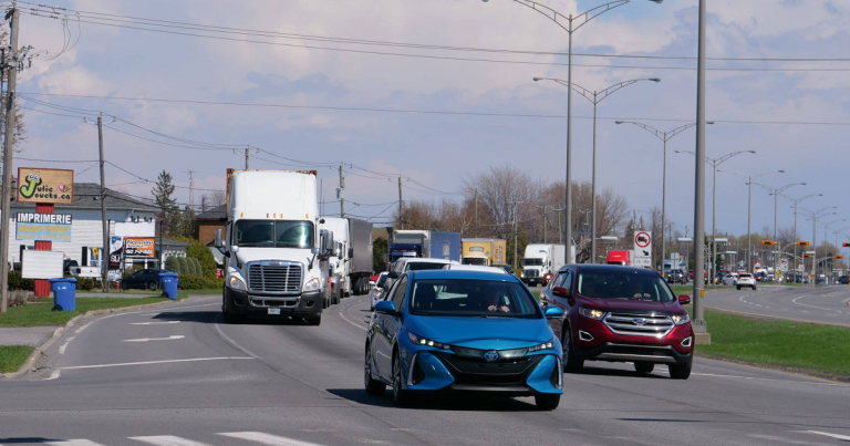 Transit de camions sur le boul. Monseigneur-Langlois à Valleyfield : un défi de taille
