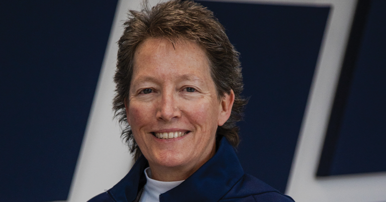 Deb Beecher (J.B. Hunt), membre du mois de WIT