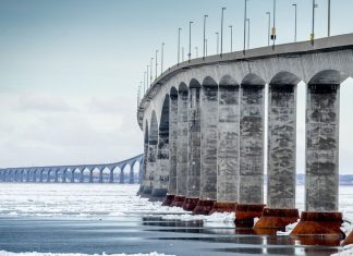 Gel des péages du pont de la Confédération en 2024