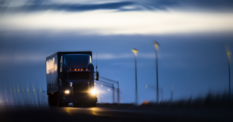 Un camionneur perd la maîtrise de son véhicule à St-Hyacinthe