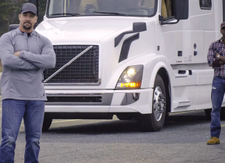Camionnage en équipe : Débat sur la rémunération après jugement aux USA