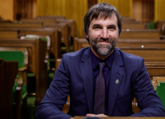 Pas de nouveaux fonds fédéraux pour les routes, déclare Guilbeault