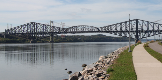 Fermeture du pont de Québec : Les livreurs et camionneurs sont épuisés!