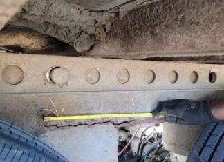 Une fissure spectaculaire : Contrôle Routier Québec aux premières loges