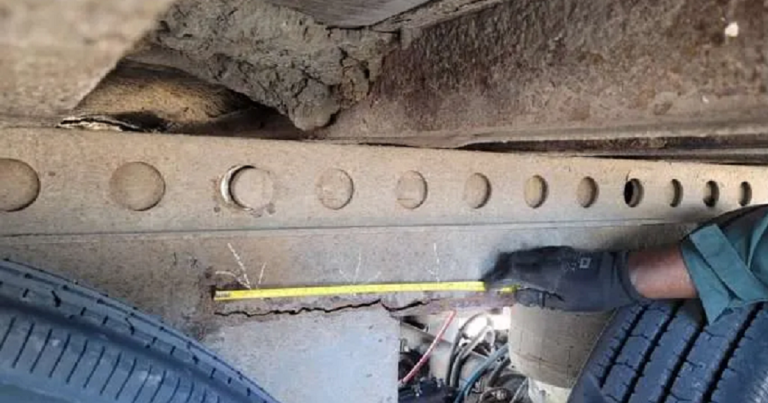 Une fissure spectaculaire : Contrôle Routier Québec aux premières loges