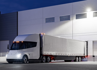 Les camions Tesla Semi peinent à répondre aux attentes