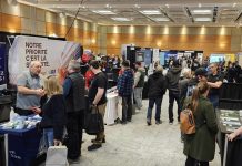 Le salon de l’emploi dans le camionnage rencontre un succès!