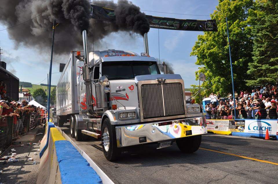 Photo : Mike Bradford