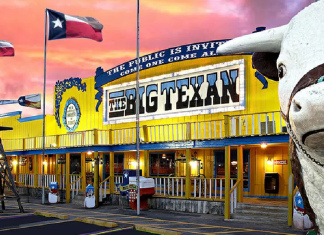 Dix endroits à privilégier pour s’arrêter en camion, selon les routiers The Big Texan