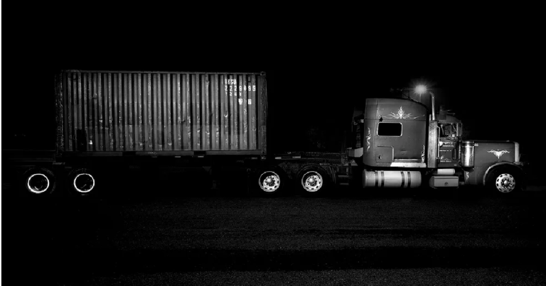 Un geste tragique sur l&rsquo;autoroute 40 : Suicide par camion