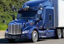Camionneurs et camionneuses: vers une extinction ou une évolution du métier?