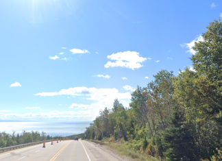 Des panneaux pour limiter le bruit des camions sur la route 138 à Cap-à-l’Aigle Panneaux de sensibilisation seront installés pour réduire le bruit des camions sur la route 138 à Cap-à-l’Aigle.
