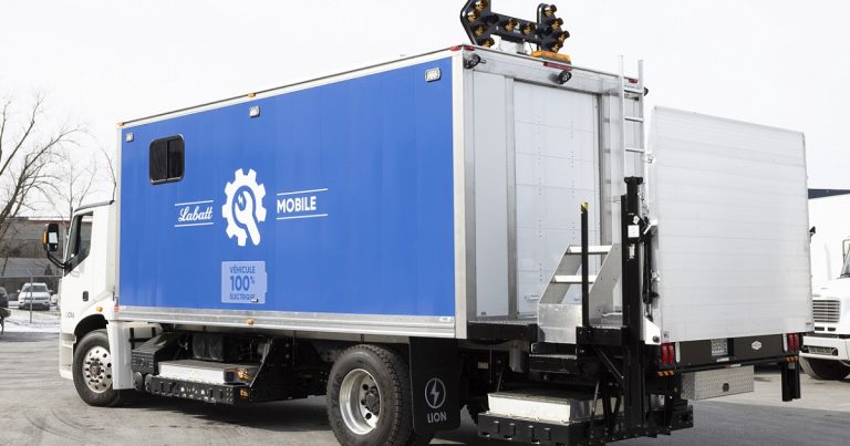 Labatt dévoile son premier camion de réparation mobile zéro émission