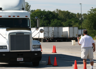 Les centres de formation en transport américains reçoivent 3,5M$ de la FMCSA
