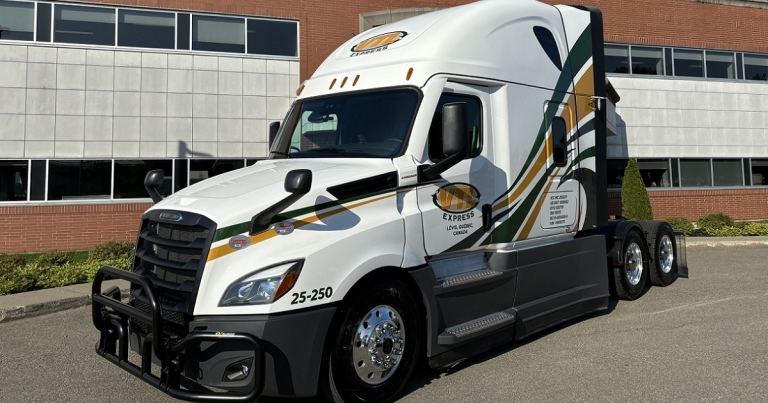 MV/VTL Express dévoile le premier de ses 15 futurs camions