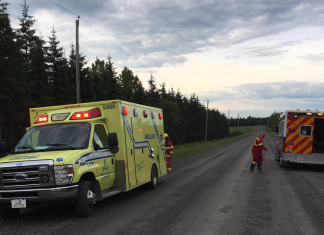 Tragédie dans une carrière à Lambton : Un camionneur perd la vie suite à une embardée Tragédie dans une carrière à Lambton : Un camionneur perd la vie suite à une embardée avec son camion-benne