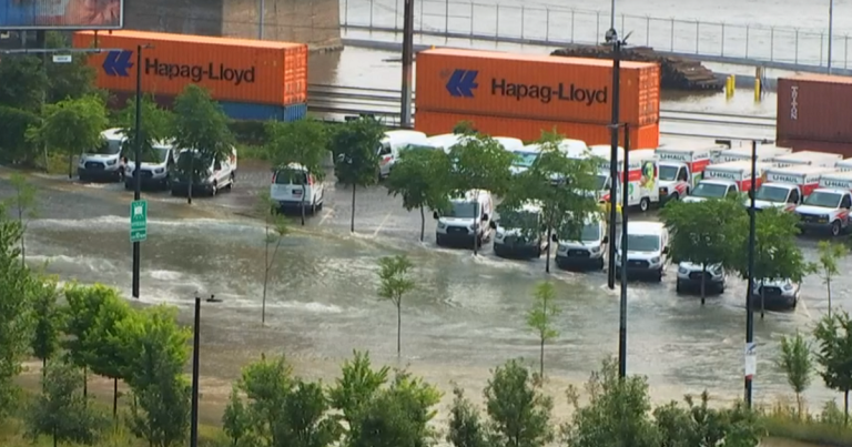 Fuite d&rsquo;eau sous le pont Jacques-Cartier : inondations à Montréal